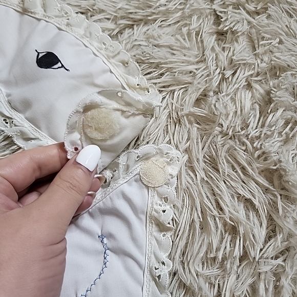 *SOLD* Handmade Vintage Mother Goose Swan w/ Care Bears Baby Bib - Picture 4 of 8